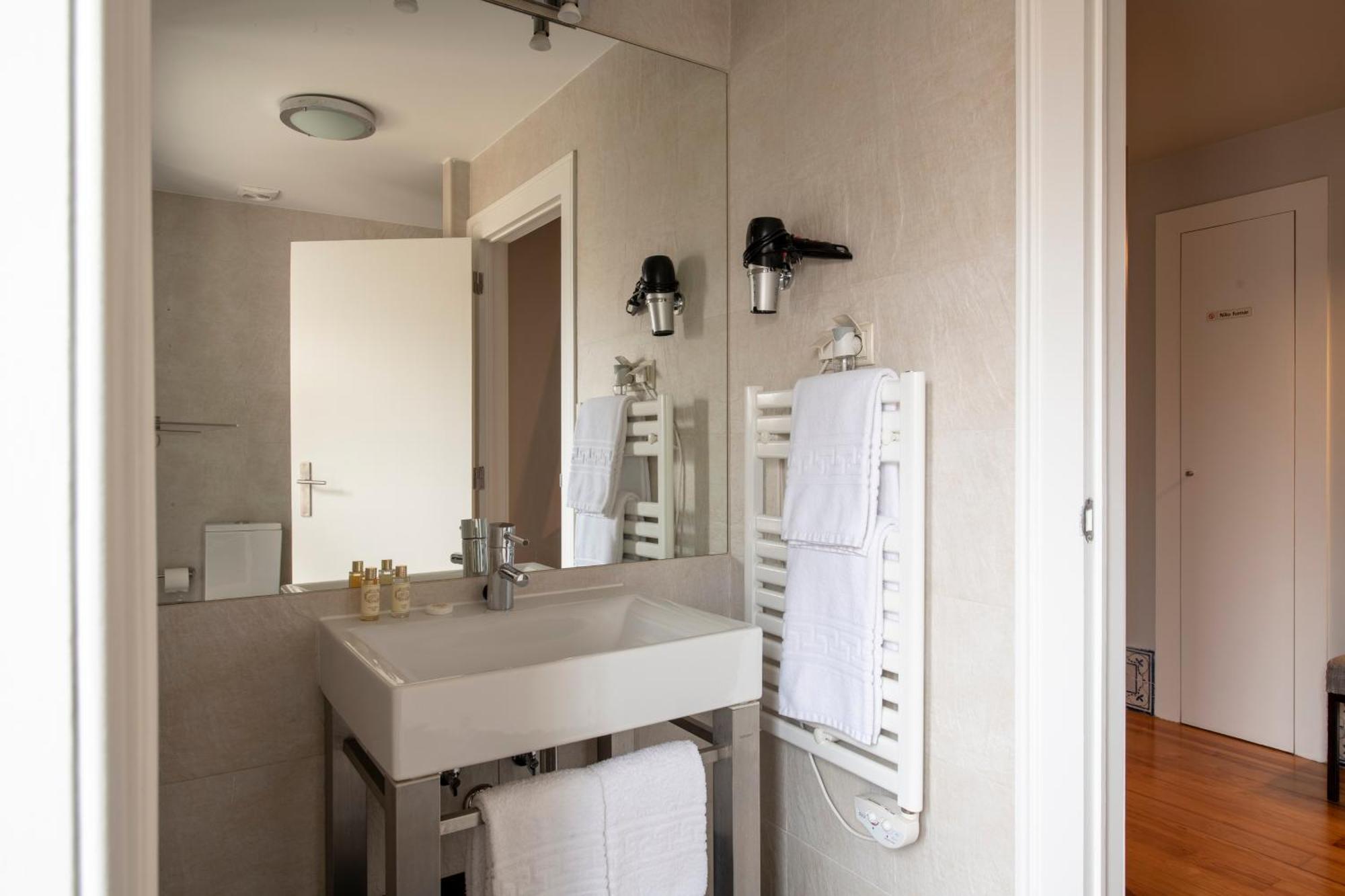 Living Lisboa Baixa Apartments ภายนอก รูปภาพ